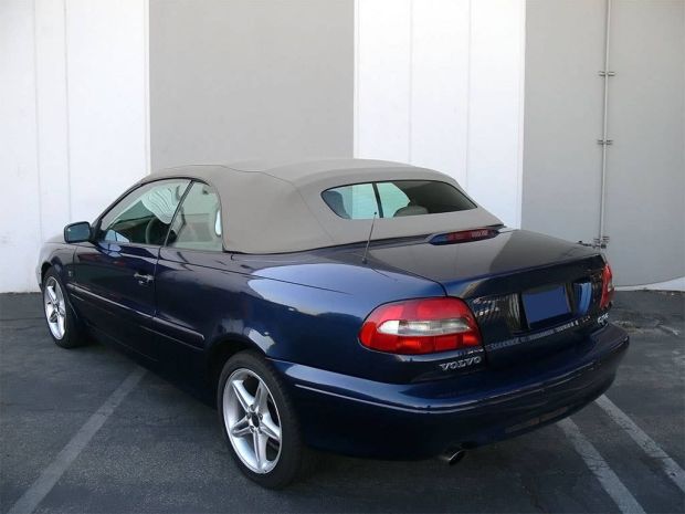 8400c-volvo-c70_19.jpg
